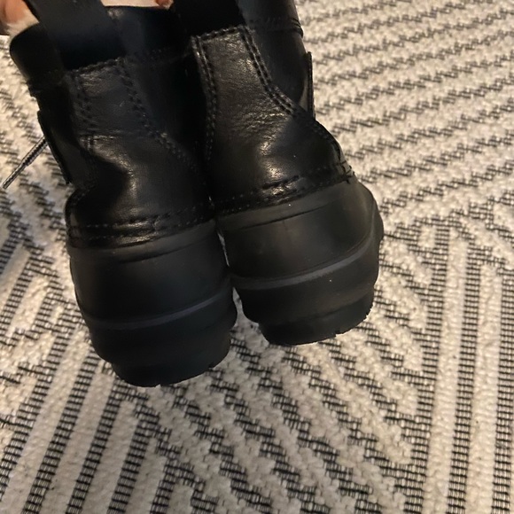 Boys London fog winter boots size 11 - Picture 2 of 8